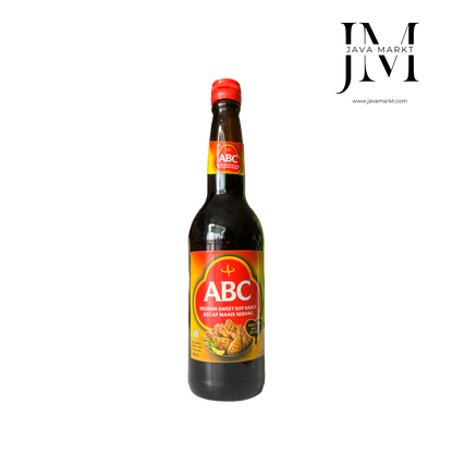 Süße Sojasauce ABC Kecap Manis Sedang von Oriental Merchant in einer Flasche, ideal für asiatische Gerichte, auf weißem Hintergrund