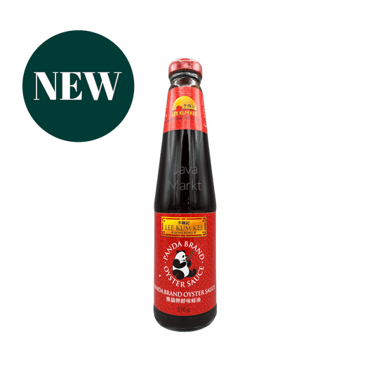 Oystersauce von Lee Kum Kee, Panda Brand, in einer Flasche, ideal für asiatische Gerichte, auf weißem Hintergrund gezeigt